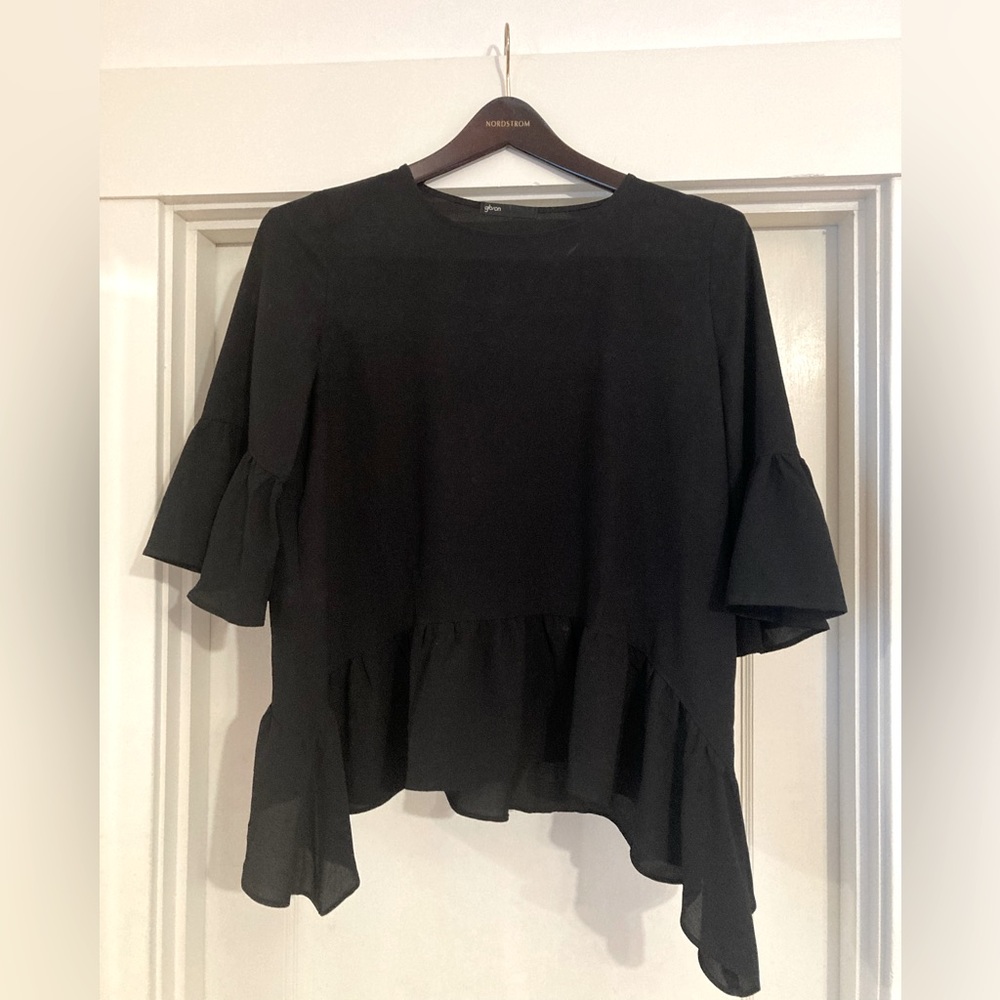 Flowy Gibson Black top